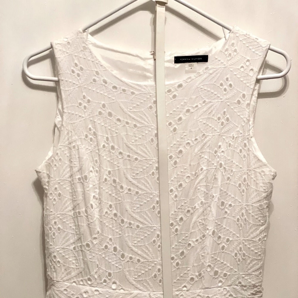 Tommy Hilfiger white eyelet with belt dress size 4
